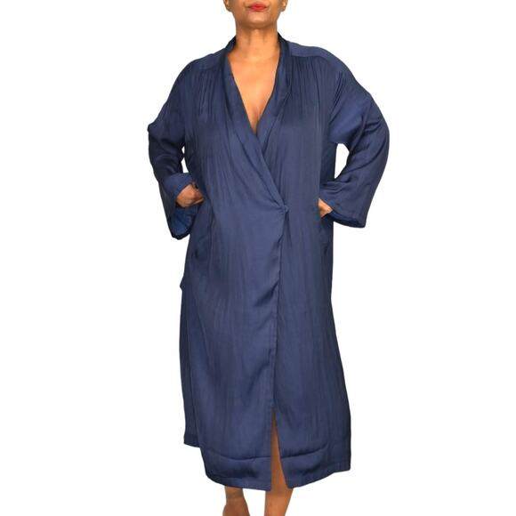 Mable Blazer Dress Blue Navy Satin Silky Oversized Side Slits Baggy Size Medium - Picture 16 of 16